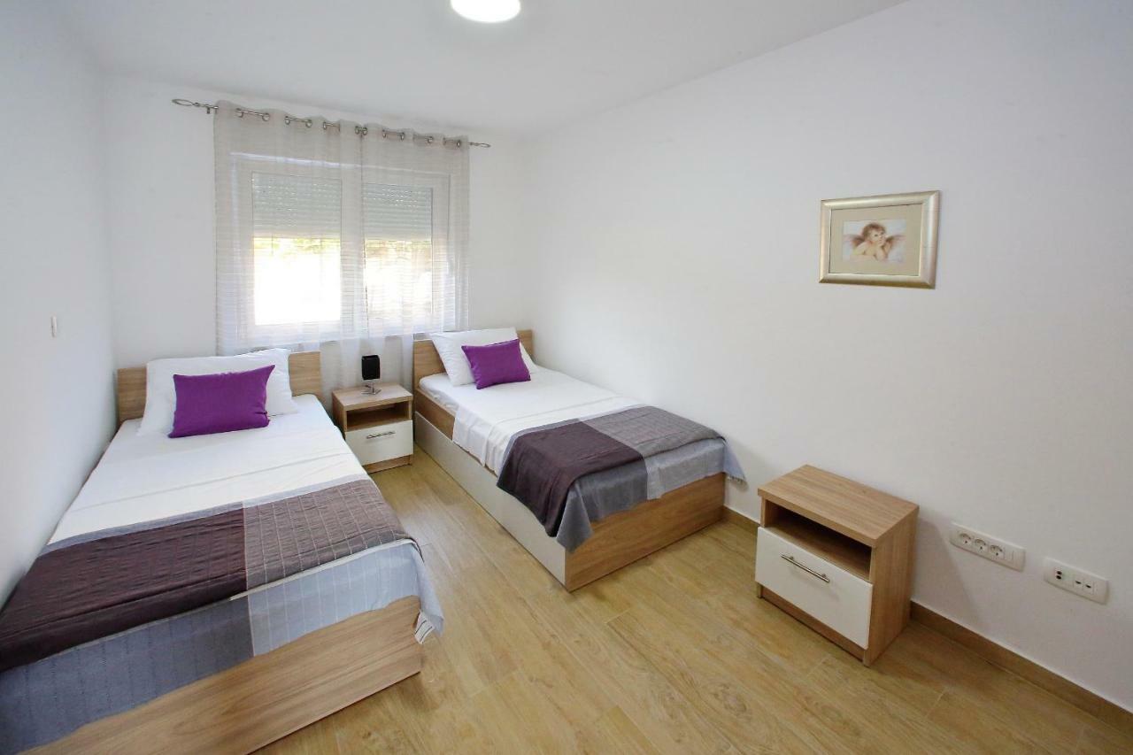 Luxury Apartments Sikiric_2 With Fantastic View On The Sea Bibinje Εξωτερικό φωτογραφία